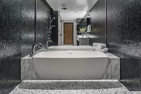 Hyatt Regency Tysons Corner Center