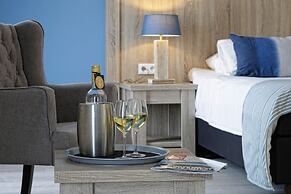 Beach Hotel
