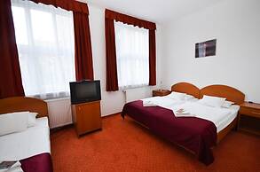 Broadway City Guesthouse