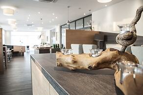 Amaro Hotel