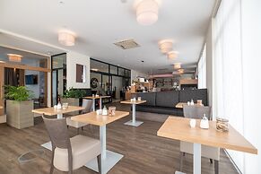 Amaro Hotel