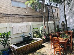 R&B Bed and Breakfast