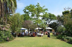 Armadale Boutique Hotel & Villas