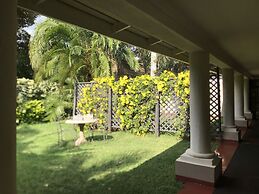 Armadale Boutique Hotel & Villas