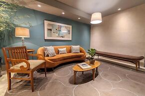 Hotel Heritage