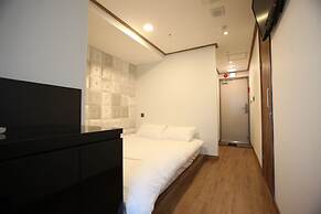 Myeongdong MOM House