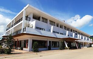 Coron Gateway Hotel & Suites