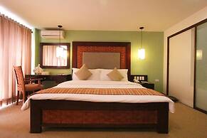 Coron Gateway Hotel & Suites