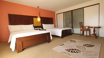 Coron Gateway Hotel & Suites