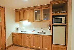 Harmoni Suites Hotel