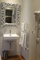 Vacanze Romane Rooms