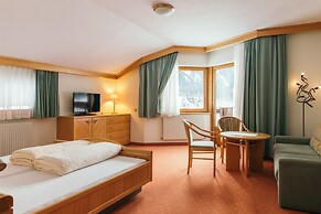 Hotel Weisseespitze