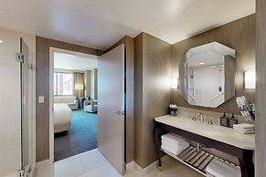 Sheraton McKinney Hotel