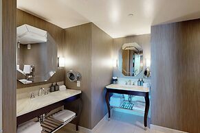 Sheraton McKinney Hotel