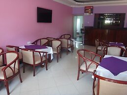 Way Side Hotel