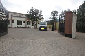 Way Side Hotel