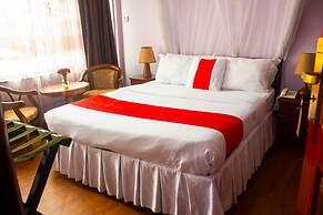 Hotel Aquiline