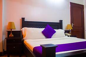Hotel Aquiline