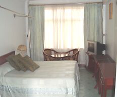 Hotel Aquiline