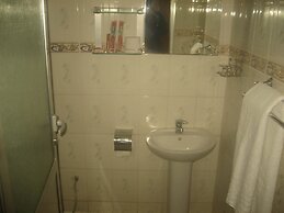 Hotel Aquiline