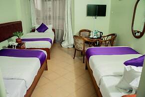 Hotel Aquiline