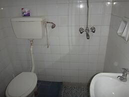Midway Hotel