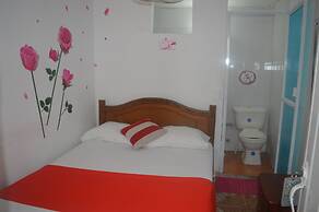 Hotel Miramar - Hostel