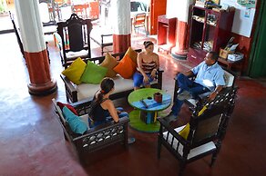 Hotel Miramar - Hostel