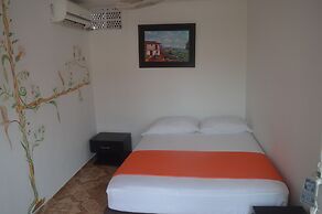 Hotel Miramar - Hostel