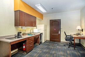 The Suites Hotel at Waterfront Plaza