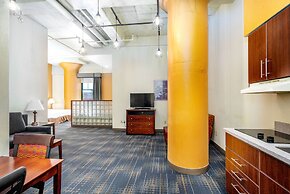 The Suites Hotel at Waterfront Plaza