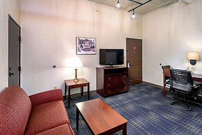 The Suites Hotel at Waterfront Plaza