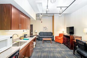 The Suites Hotel at Waterfront Plaza