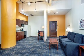 The Suites Hotel at Waterfront Plaza