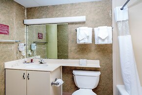 The Suites Hotel at Waterfront Plaza