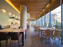 Queen Vell Hotel & Wedding