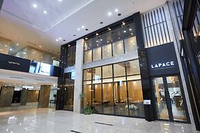 Queen Vell Hotel & Wedding