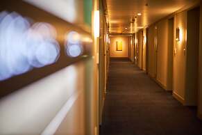 Queen Vell Hotel & Wedding