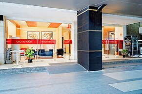 Townhouse Oak Cihampelas Near Ciwalk Formerly Promenade Hotel