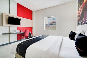 Townhouse Oak Cihampelas Near Ciwalk Formerly Promenade Hotel