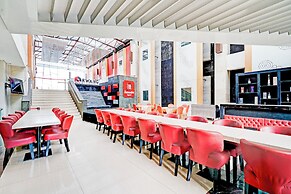 Townhouse Oak Cihampelas Near Ciwalk Formerly Promenade Hotel