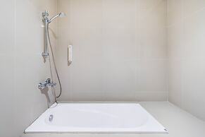 Townhouse Oak Cihampelas Near Ciwalk Formerly Promenade Hotel