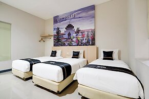 Townhouse Oak Cihampelas Near Ciwalk Formerly Promenade Hotel