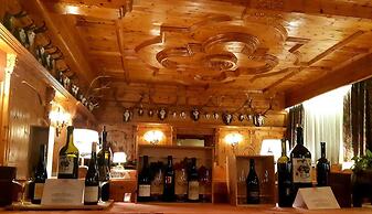 Basur - das Schihotel am Arlberg