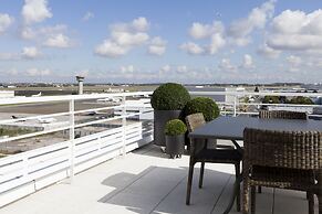 AC Hotel Paris Le Bourget Airport by Marriott