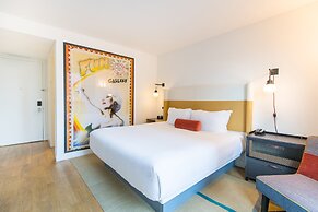 Hotel Indigo Lower East Side New York by IHG
