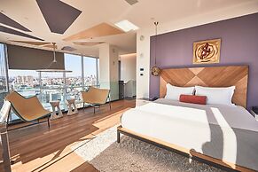 Hotel Indigo Lower East Side New York by IHG