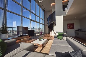 Hotel Indigo Lower East Side New York by IHG