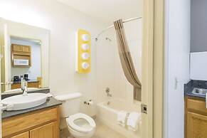 Studio 6 Statesboro, GA