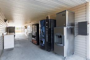 Studio 6 Statesboro, GA